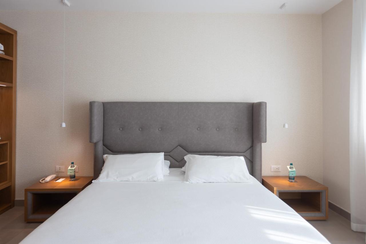 Mosella Suite Hotel Sottomarina Eksteriør billede
