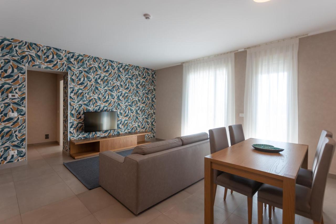 Mosella Suite Hotel Sottomarina Eksteriør billede