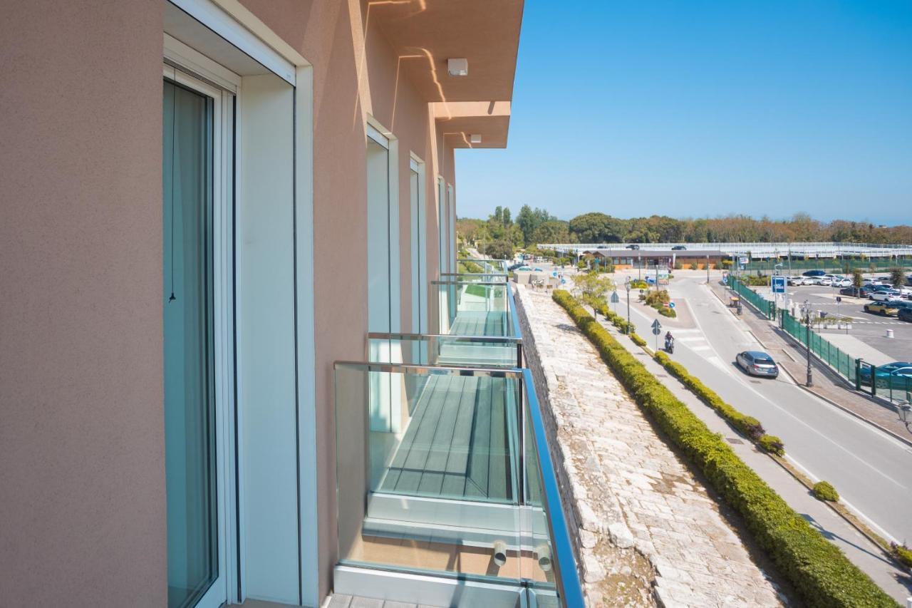 Mosella Suite Hotel Sottomarina Eksteriør billede