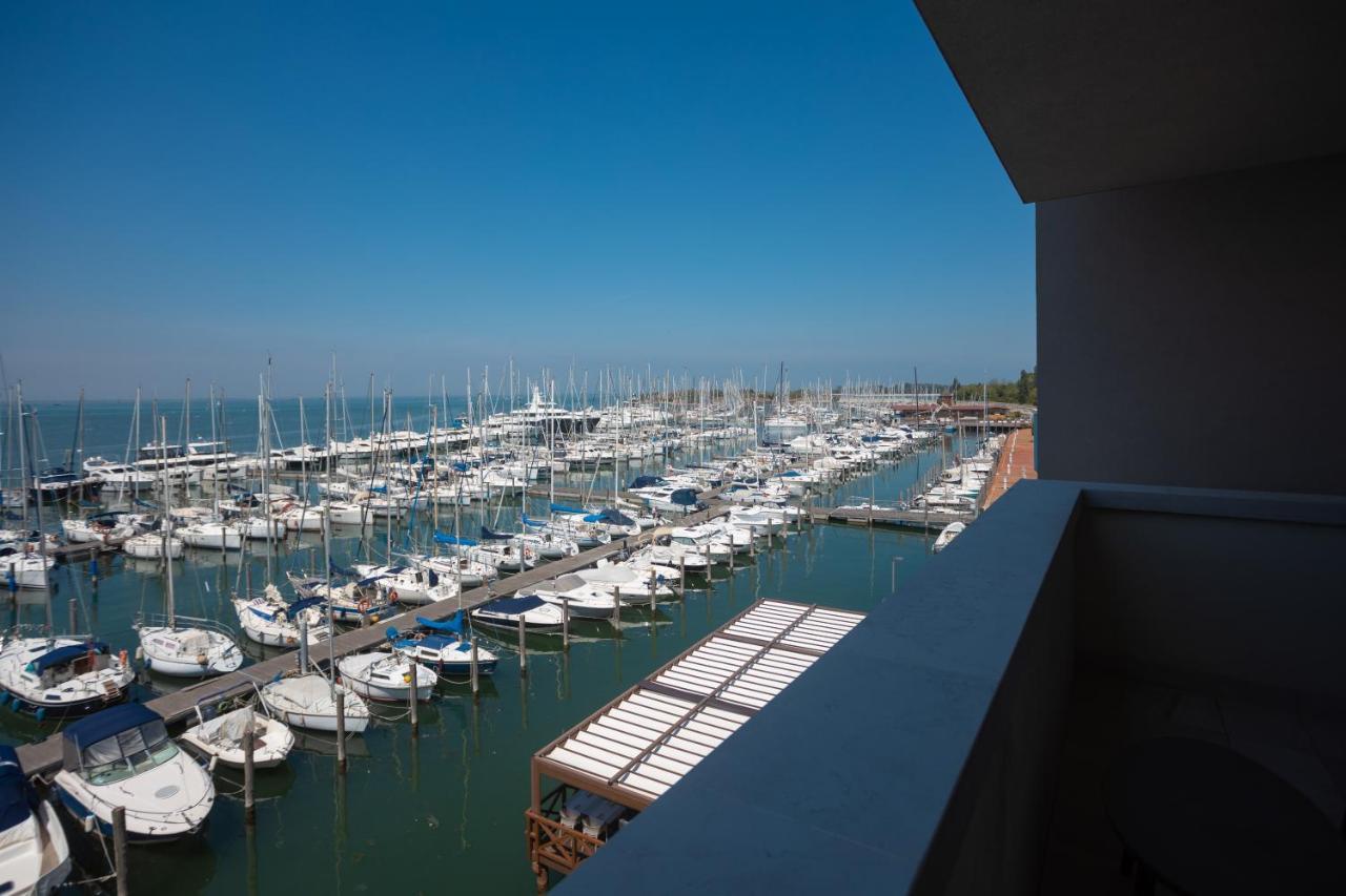 Mosella Suite Hotel Sottomarina Eksteriør billede
